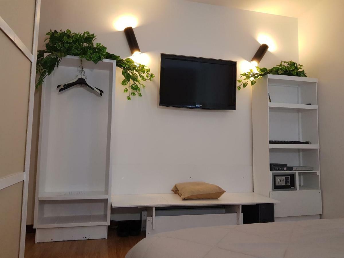 Rooms2Rent Reggio Calabria Exterior photo